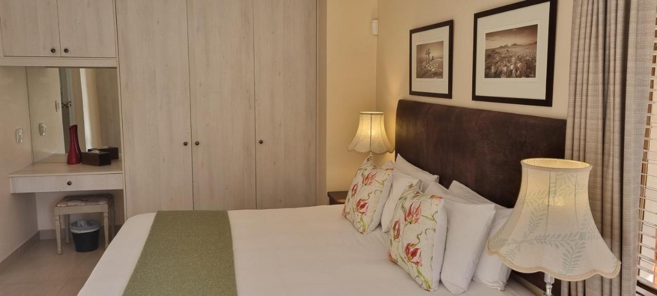 Somerzicht Guest House 서머싯웨스트 외부 사진